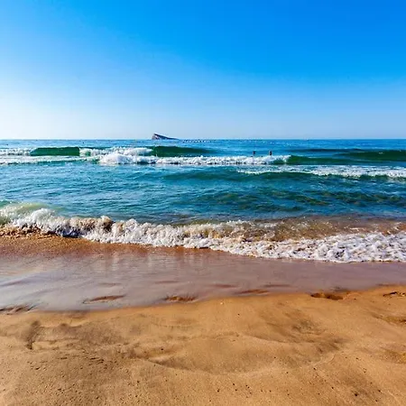 Sunset Waves Sea & Light Apartment *